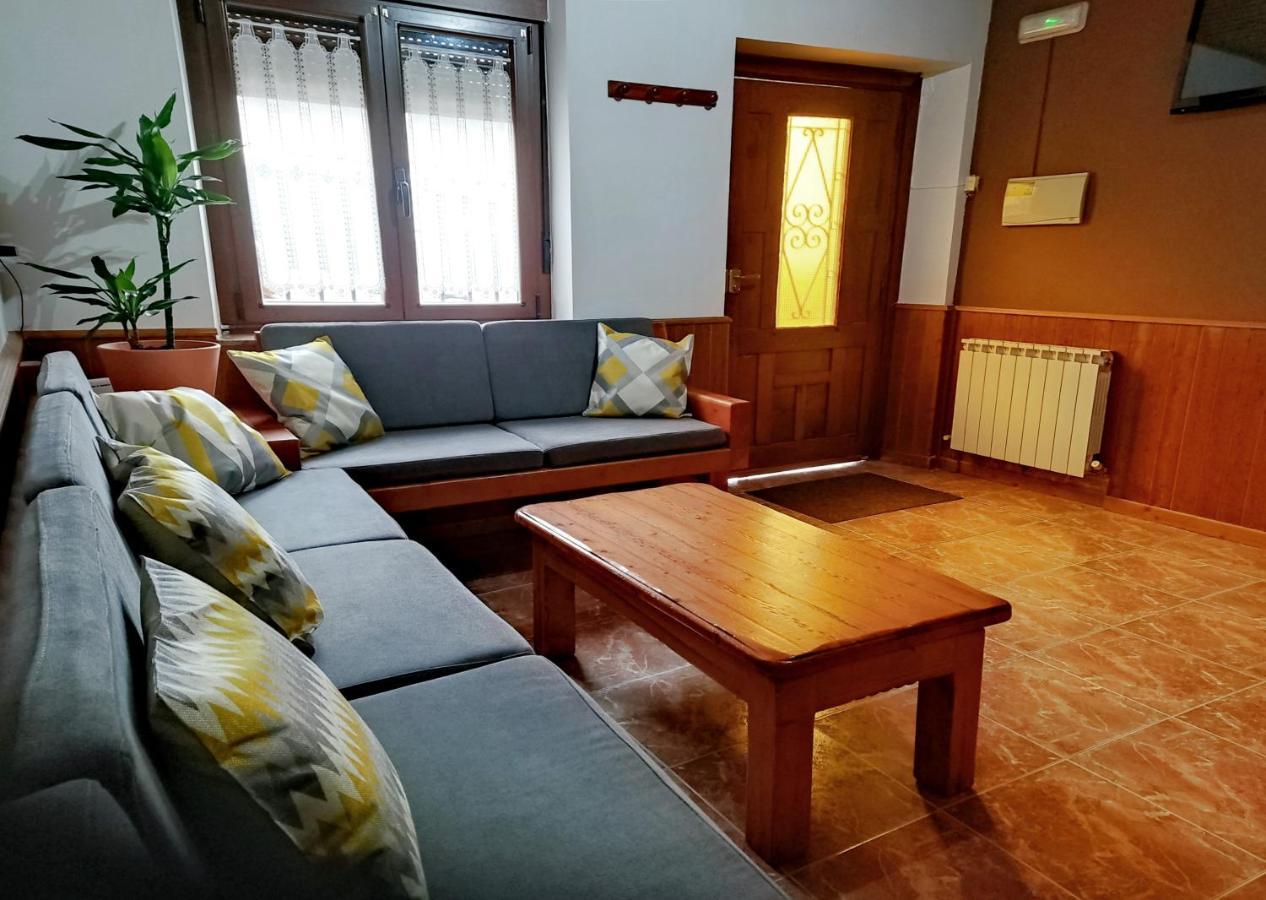 Casa Rural Buron Posada De Valdeon Eksteriør billede