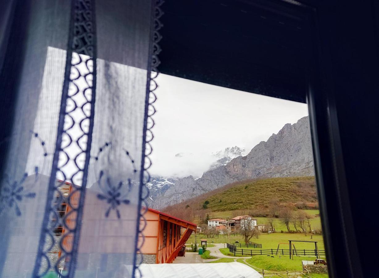 Casa Rural Buron Posada De Valdeon Eksteriør billede